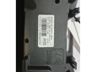 Блок управления климат-контролем 9819570680   Peugeot 2008 I
