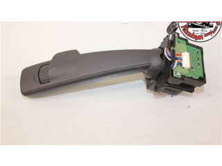 Ручка стеклоочистителей 31264168 Volvo V70