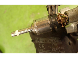 Топливная рампа Skoda Octavia Mk4