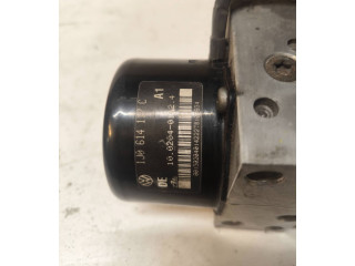 Блок АБС 1J0907379G, HLS8H05B21 Skoda Octavia Mk1 (1U) 1996 - 2004 года