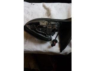 Зеркало электрическое Skoda Scala - года