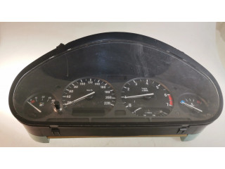 Přístrojová deska BMW 3 E36 1992 8361208, 6160583102