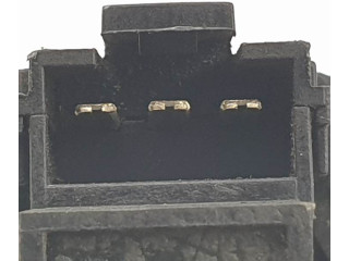 Моторчик заднего дворника 9225635 Opel Combo C