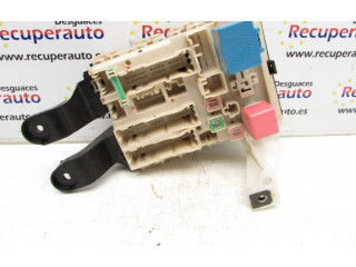 Pojistková skříňka 8273005140C Toyota Avensis T270 2009
