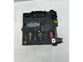Блок предохранителей 30728512, 00005925717   Volvo XC90    
