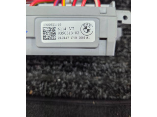 Блок предохранителей  9350313, 0300921   BMW 5 G30 G31    