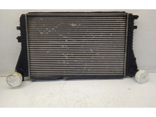 Интеркулер  1K0145803E   Volkswagen Golf Plus 