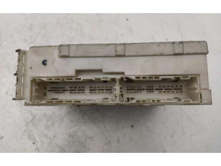 Блок предохранителей 8273053050   Lexus IS 200-300    