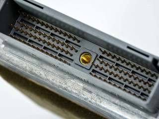 Блок управления двигателем Блок управления 95GB-12A650-CC   Ford Scorpio