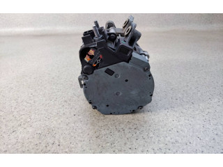 Генератор 32300720 Volvo XC40