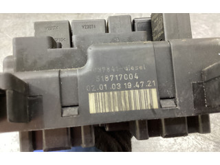 Блок предохранителей 518717004, 637841 Volvo V70