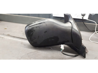 Zpětné zrcátko Nissan Serena 1996