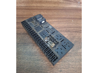 Блок предохранителей 443941822A Audi 80 90 B3