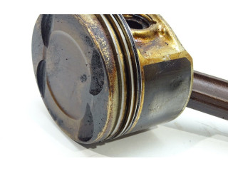  Поршень с шатуном  AYL  Ford Galaxy  