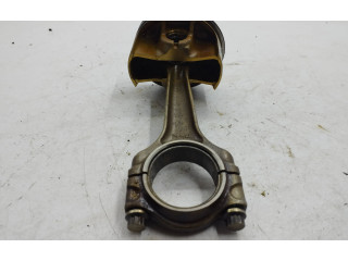  Поршень с шатуном    Maserati Quattroporte  