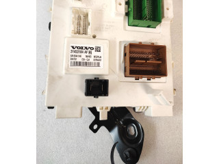 Блок комфорта 31453184 Volvo XC40