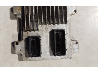 Блок управления двигателя 12638732 Opel Meriva B