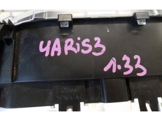 Přístrojová deska  Toyota Yaris 2015 83800-04270  