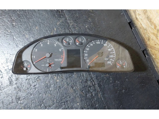 Спидометр (приборный щиток)  4B0919880HX   Audi A6 S6 C5 4B 