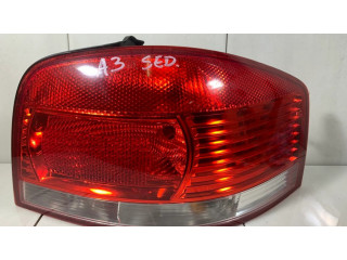 Задний фонарь правый 8P0945096A Audi A3 S3 8L 1996-2003 года