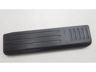 Другая деталь салона