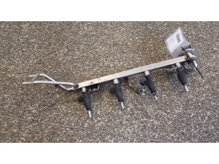 Комплект форсунок 0280157006    Audi A4 S4 B5 8D для бензинового двигателя  1.8