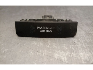 Дисплей 250204KJ0A, 250204KJ0A Nissan Navara D23