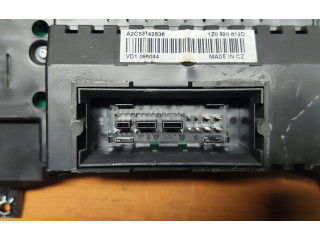 Панель приборов 1Z0920812D, VD1096044   Skoda Octavia Mk2 (1Z)       