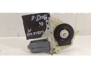 Передний двигатель механизма для подъема окон