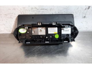 Дисплей 9841452080 Peugeot 2008 II