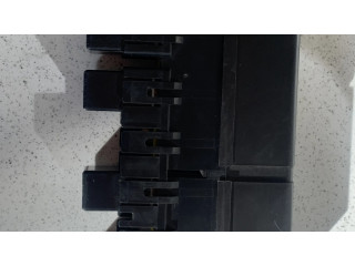 Блок предохранителей  1567001020   Subaru Outback    