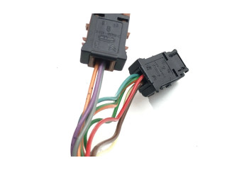 Зеркало электрическое        Peugeot 5008   -  года   