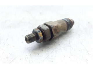 Vstřikovač 710681 Nissan Patrol 160