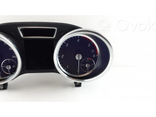 Přístrojová deska XPeng G3 2023 A1669009014, A1669013005