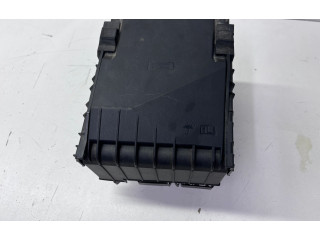   Pojistková skříňka 5N0937808   Volkswagen Tiguan 2013