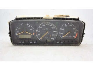 Přístrojová deska Volkswagen PASSAT B3 1991 357919033cc