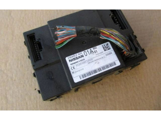 Блок комфорта    Nissan Pathfinder R51   