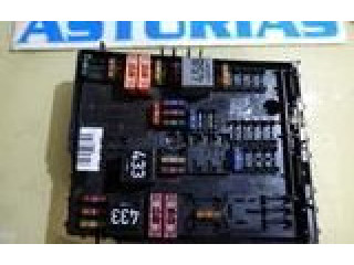 Блок предохранителей 1K0937124H Audi A3 S3 8P