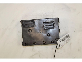 Блок предохранителей    Jeep Renegade    