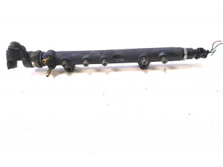 Топливная рампа    Toyota Yaris Verso   для двигателя 1ND-TV