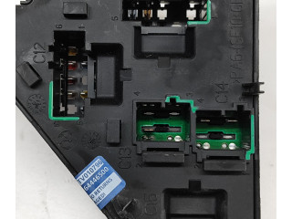 Блок предохранителей 31473569   Volvo S90, V90    