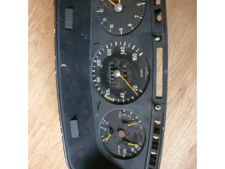 Панель приборов 87001050   Mercedes-Benz W123       