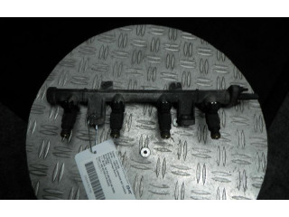 Топливная рампа    Hyundai Getz  