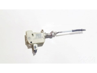 Двигатель центрально замка