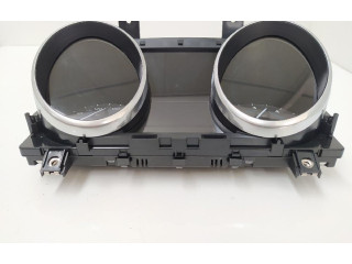 Přístrojová deska  Jaguar F-Pace 2018 HK8310849EE  