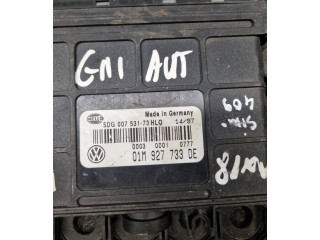 Блок управления коробкой передач 01M927733DE, 5DG00753173   Volkswagen Golf III