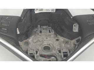 Volant BMW 2 F46 2014 32306860357