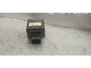 Блок предохранителей 83023FA000 Subaru Forester SF