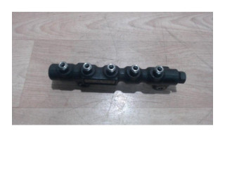 Топливная рампа 00001570G2, 00001570G2   Citroen C3   для двигателя DV4TD(8HX)