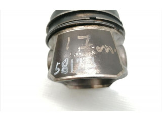  Поршень    Volkswagen PASSAT B8  